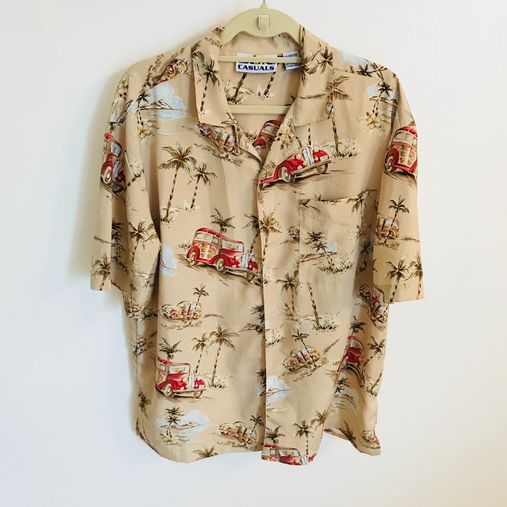 SOLD!Sun Casual Men Vintage Car Shirt